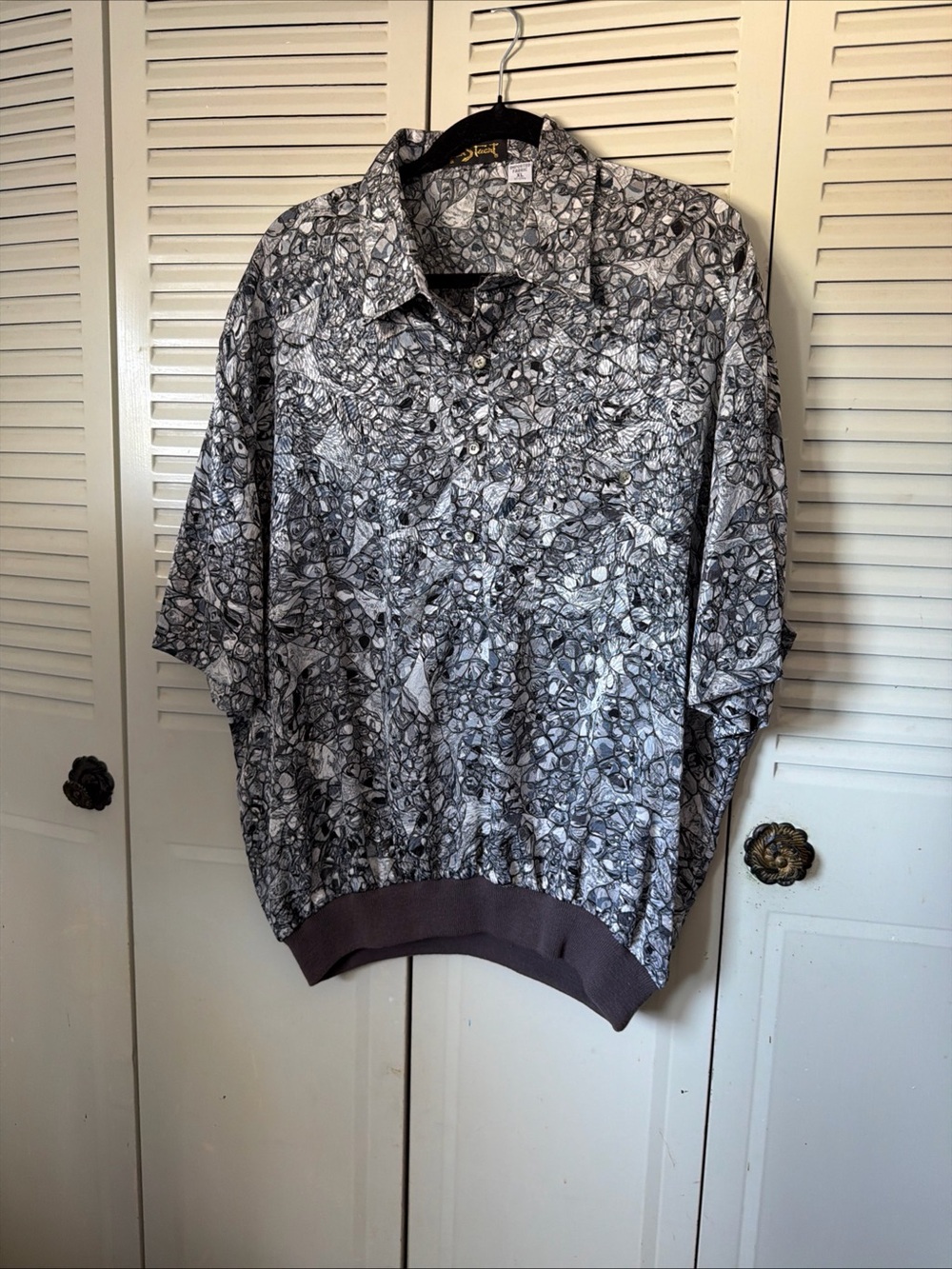 Alan Stuart Black & White Abstract Short Sleeve Half Button-Front Shirt size XL - Picture 8 of 10